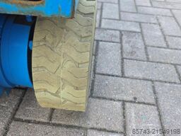 Genie GS1932 Electric, Working Height 7.8 m, 227kg Capac