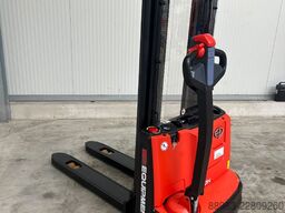 EP ESA121-D2700
