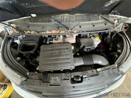 IVECO Daily 35S14 Hi-Matic Koffer*Ahk*Seiten tür*