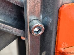 AR racking Arestant