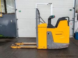 Jungheinrich ERE 225 2021y/ 3285mh