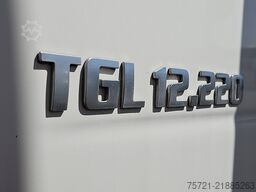 MAN 12.220 TGL ENGINE BROKEN