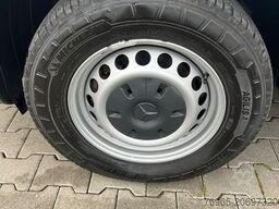 MERCEDES-BENZ Sprinter 314 AUTOMATIK NAVI TOTWINKEL KAMERA LED