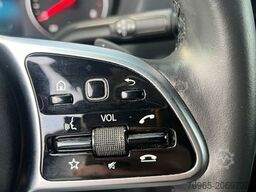 MERCEDES-BENZ Sprinter 314 AUTOMATIK NAVI TOTWINKEL KAMERA LED