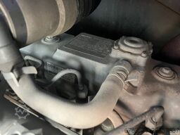 AICHI SR18A telescoop hoogwerker ISUZU diesel rubber pads 2007 AICHI