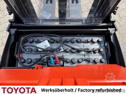 Toyota SWE 120 L, Akku neu!