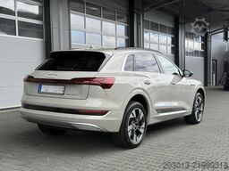 AUDI 55 quattro Allrad