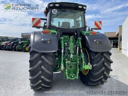 John Deere 6230R