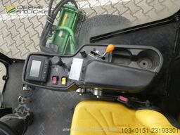 John Deere 8900A