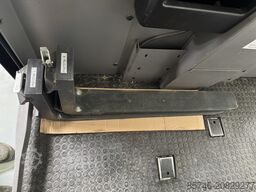 JUNGHEINRICH EKS 210 - Wire Guidance !! PSA !! DOUBLE steering !! Triplex FFL