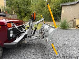 Lada Niva 1.7 Schneeschild Winterdienst