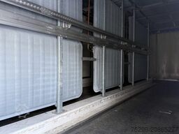 Mercedes-Benz Atego 1022 4x2 Kühlkoffer+HB / Swiss-Vehicle