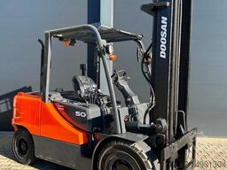 Doosan D50C-5