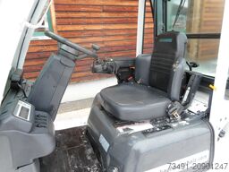 Nissan Univarriers Y1DA25Q  Triplex