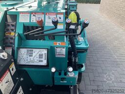 MAEDA CRAWLER CRANE/KRAN/MONTAGEKRAN CRAWLER CRANE/KR...