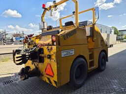 Paus Z70H, pushback Tractor 4x4, Year 2009.