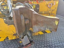 Paus Z70H, pushback Tractor 4x4, Year 2009.