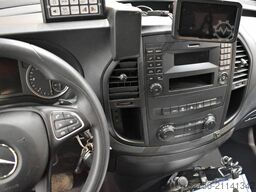 Mercedes-Benz Vito 4x4 Notarzt Einsatzfahrzeug NEF