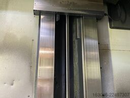 DOOSAN VT900M