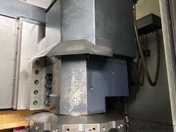 DOOSAN VT900M