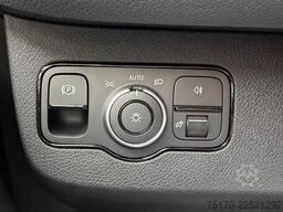 Mercedes-Benz Sprinter 319 CDI 4325 DISTRONIC Klima AHK