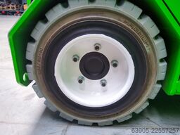 JMG MC 32S