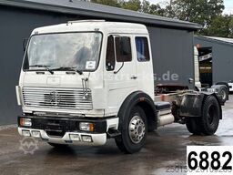 MERCEDES-BENZ 1217 S 4x2 Blatt-/Blatt