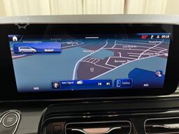 Mercedes-Benz EQV 250 Lang mopf Distronic 8Sitz Kamera MBUX