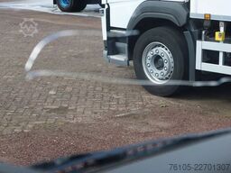 MAN TGL 12.250 Bakwagen + Laadklep DHollandia 2000 kg