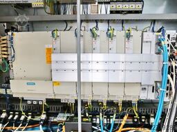 DMG MORI DMU 70 Evolution