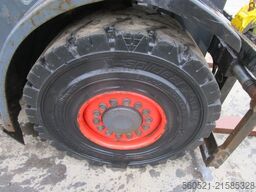 Linde H30D-02 Triplex-Freihub 4,7m Hubhöhe + Seitenschie