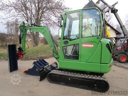 Terex TC25 - POWERTILT + mechan. Schnellwechsler + 3 NEU