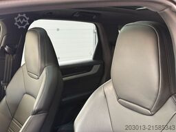 PORSCHE Cayenne S Panoramadach 360° Kamera Bose Sound