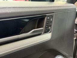 PORSCHE Cayenne S Panoramadach 360° Kamera Bose Sound