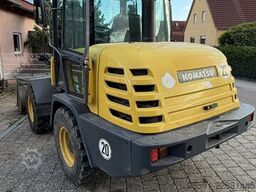 Komatsu WA75-3