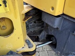 Komatsu WA75-3