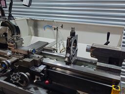 Colchester Triumph VS2500