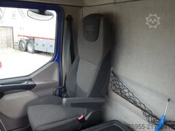 DAF LF 210 oprijlaadbak,airco