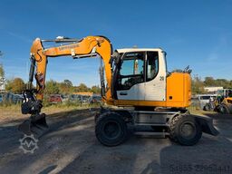 LIEBHERR A912 Compact