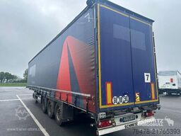 Schmitz Cargobull Curtainsider Mega