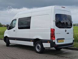 MERCEDES-BENZ SPRINTER 319 L2H2 V6 Dub Cab!