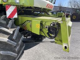 CLAAS Tucano 320 mit C490