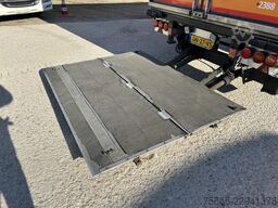 Schmitz Cargobull / SOR Iberica / Isolated Box / Loadlift / Lifta...