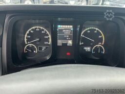 MERCEDES-BENZ Arocs 2643 K 6x4 3-Achs Kipper Meiller