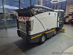 Johnston C207 CN / SERVICED / EURO6