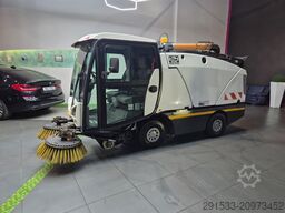 Johnston C207 CN / SERVICED / EURO6