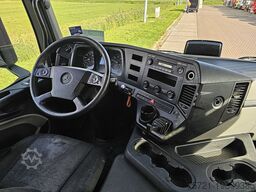 MERCEDES-BENZ ANTOS 1924 L 19T TAILLIFT