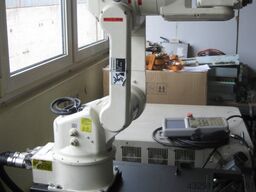 Yaskawa Motoman YR-SV3-J30