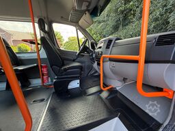 MERCEDES-BENZ Sprinter 314 BlueTEC 9Sitze+Rollstuhllift Klima