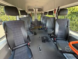 MERCEDES-BENZ Sprinter 314 BlueTEC 9Sitze+Rollstuhllift Klima